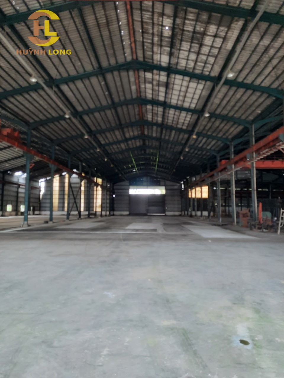 Cho thuê kho xưởng trong Khu CN Tân Tạo, Bình Tân - diện tích: .3.800m2  - Giá :  210 triệu/tháng - Liên hệ 0902.113.578 