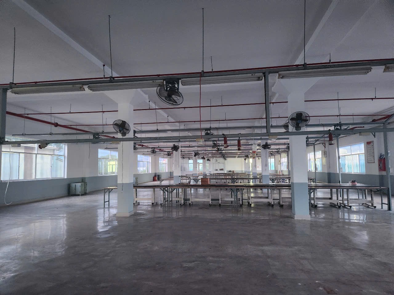 Cho thuê kho xưởng khu may cụm CN Tân An. Long An - Nhà xưởng: 3.900m2 - Giá: 78 nghin/m xưởng 