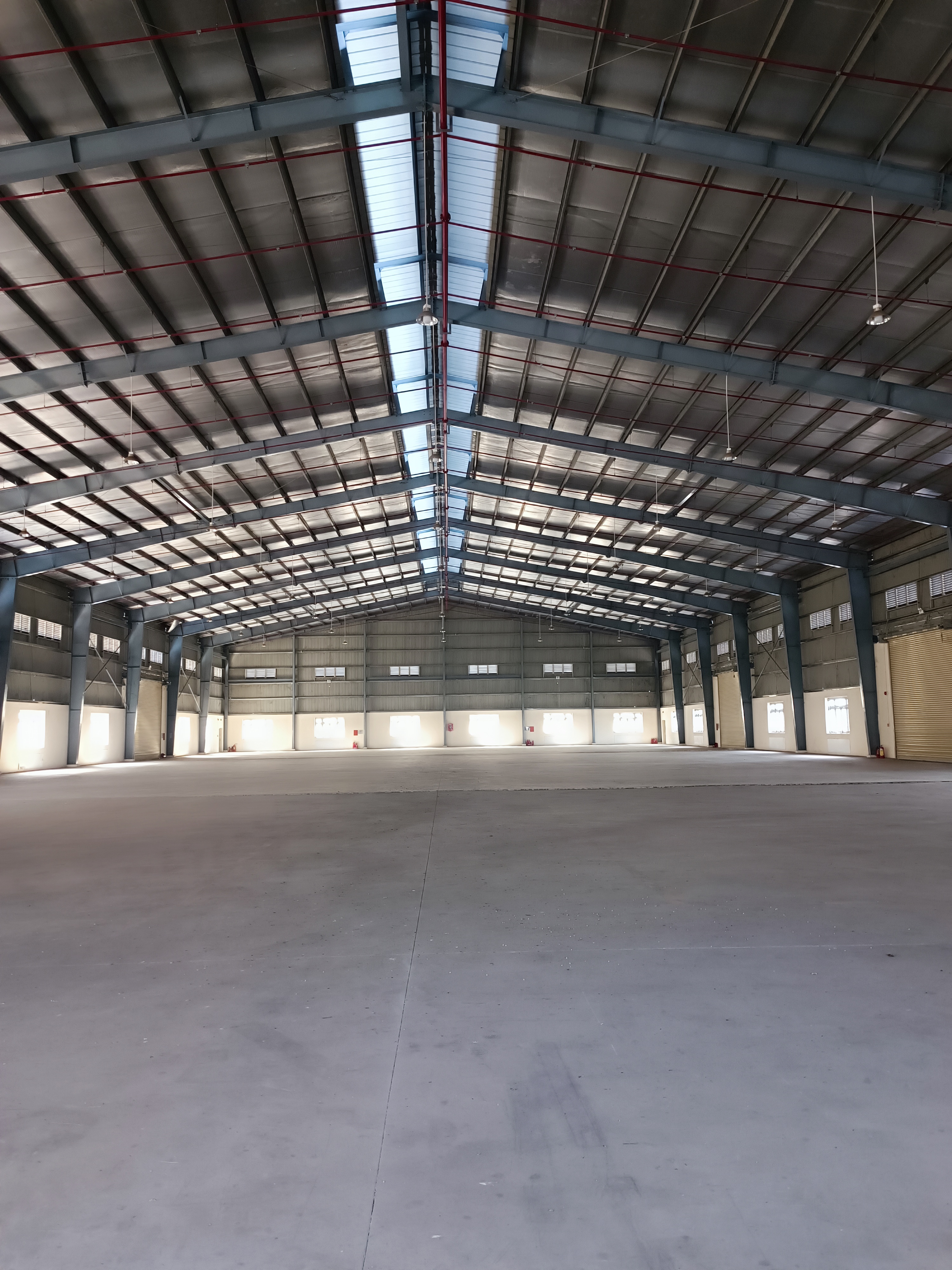              Cho thuê kho xưởng Bến Lức, Long An -Diện tích xưởng: 3000m2 - Giá: 65k/m2 - Liên hệ 0902.113.578 