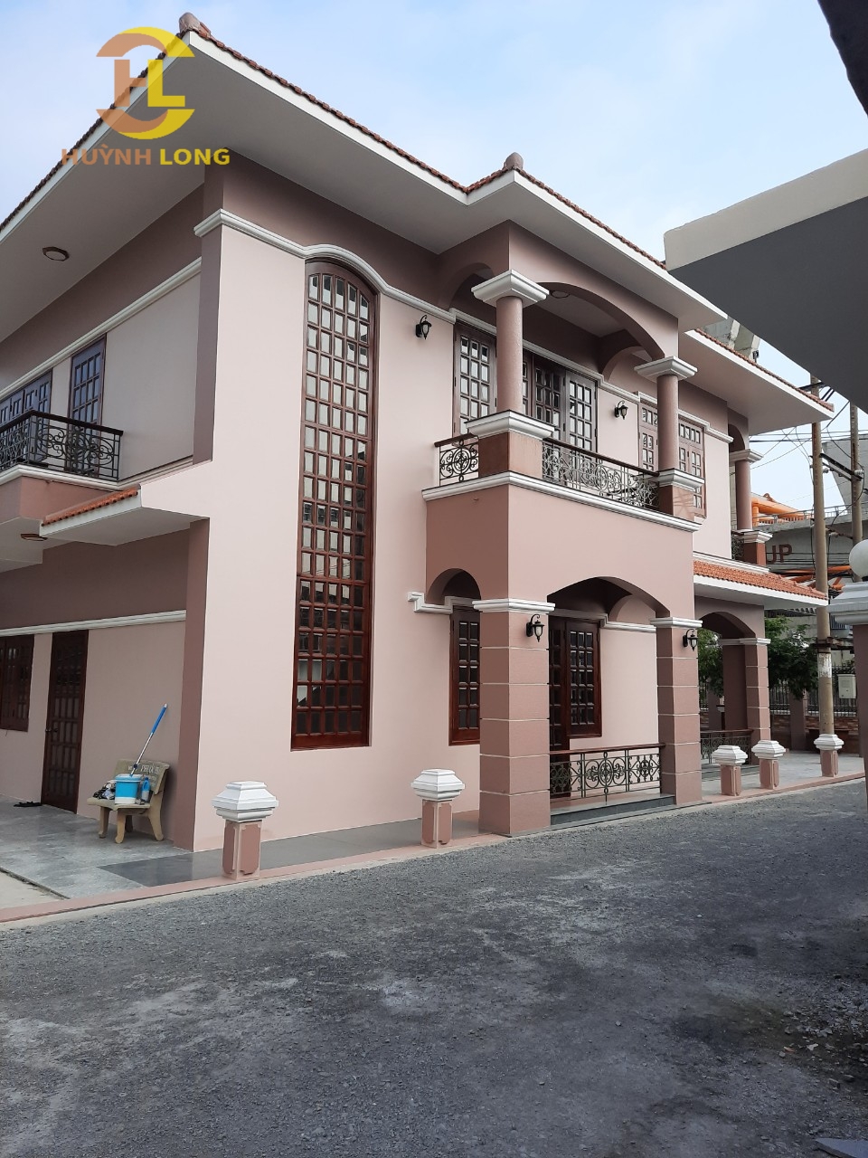 Cho thuê kho xưởng đường Hồ Học Lãm, Quận 8. - Khuôn Viên: 3.000m - Xưởng: 1.800m2 - Văn phòng: 180m2 - Giá :  180 triệu/tháng - Liên hệ 0902.113.578 