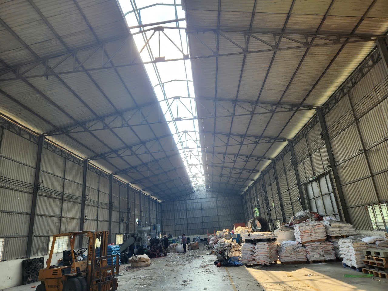 Nhà xưởng cho thuê ngay Bến Lức, Long An - nhà xưởng: 1.000m2 - Giá chào: 55 triệu/tháng