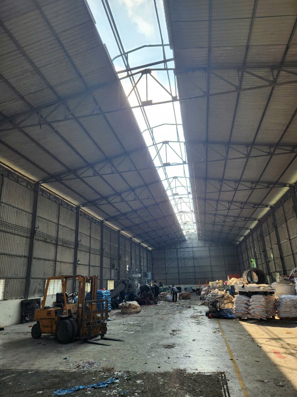 Nhà xưởng cho thuê ngay Bến Lức, Long An - nhà xưởng: 1.000m2 - Giá chào: 55 triệu/tháng