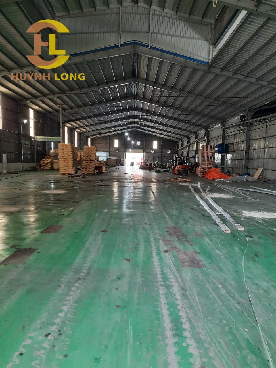 Cho thuê kho xưởng đường trần đại nghĩa,bình chánh - Diện tích: 2.000m2 - Giá: 70 nghin/m - Liên hệ: 0902.113.578