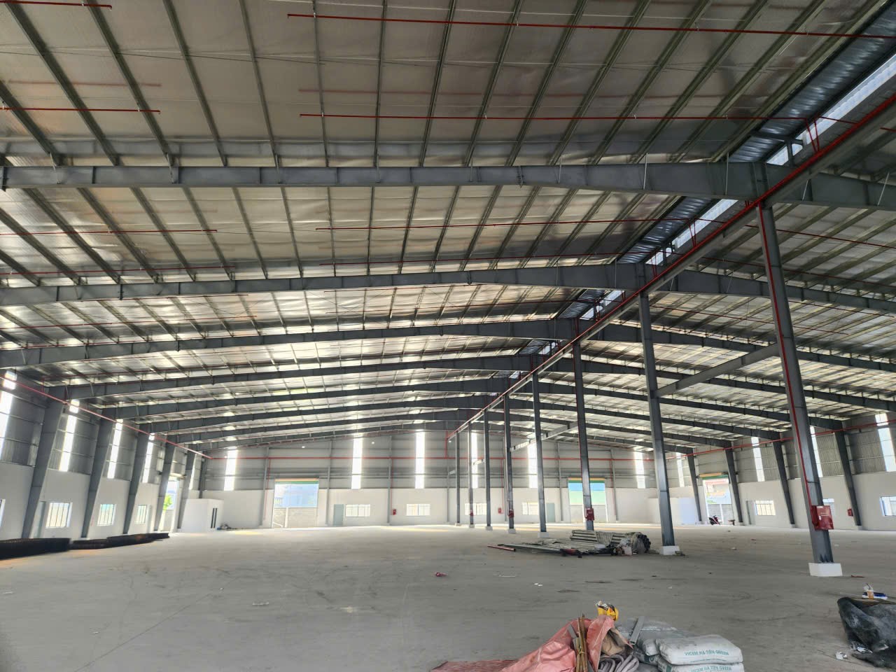 Cho thuê kho xưởng ngay khu CN Hải Sơn. Đức Hòa. Long An ( Tây Ninh) - khuôn viên: 7.000m - Nhà Xưởng: 4.350m ( 50 x 87 )