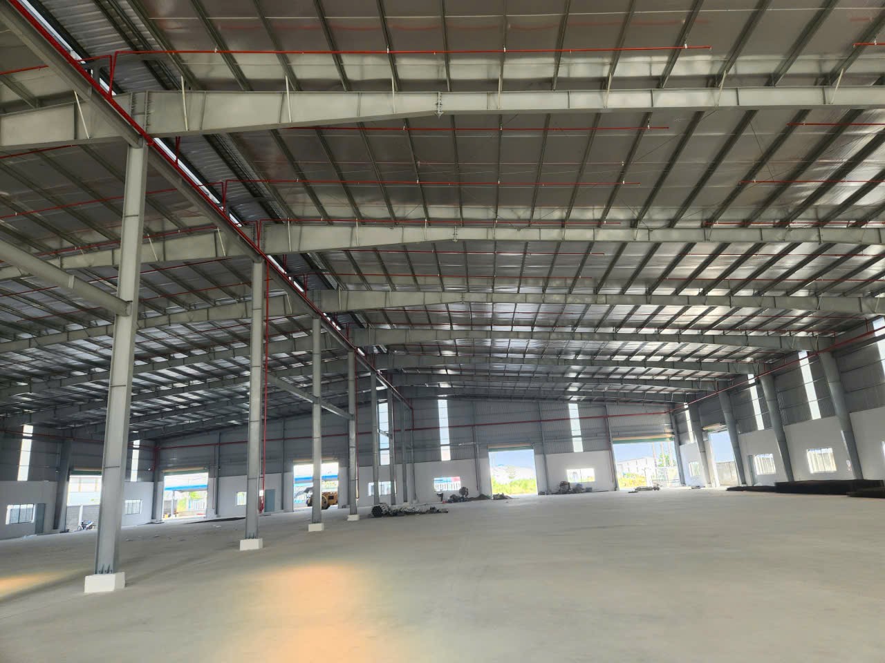 Cho thuê kho xưởng ngay khu CN Hải Sơn. Đức Hòa. Long An ( Tây Ninh) - khuôn viên: 7.000m - Nhà Xưởng: 4.350m ( 50 x 87 )