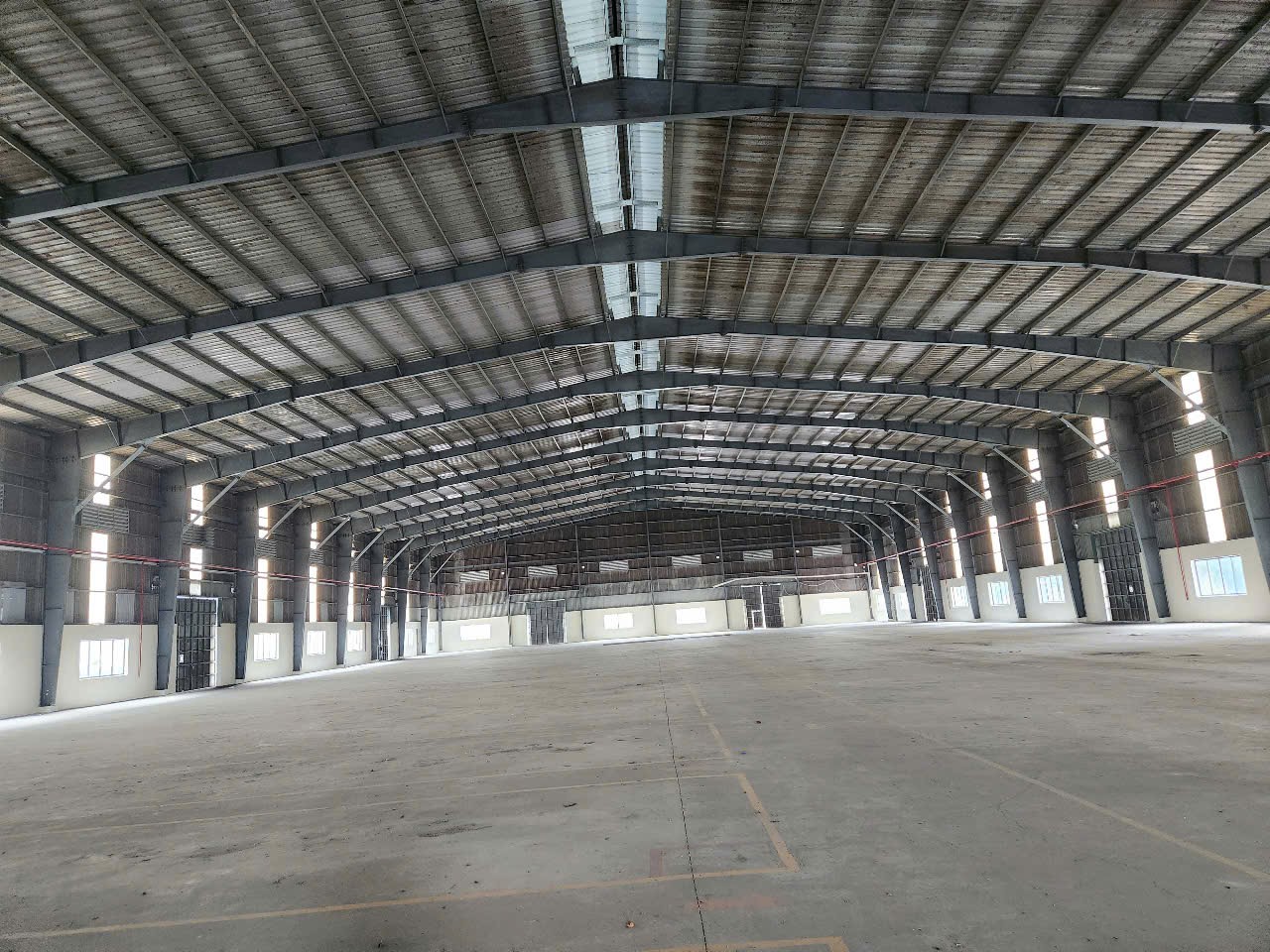 Cho thuê kho xưởng ngay. Bến Lức. Long An - Xưởng : 15.000m- Giá 60 nghin/m xưởng