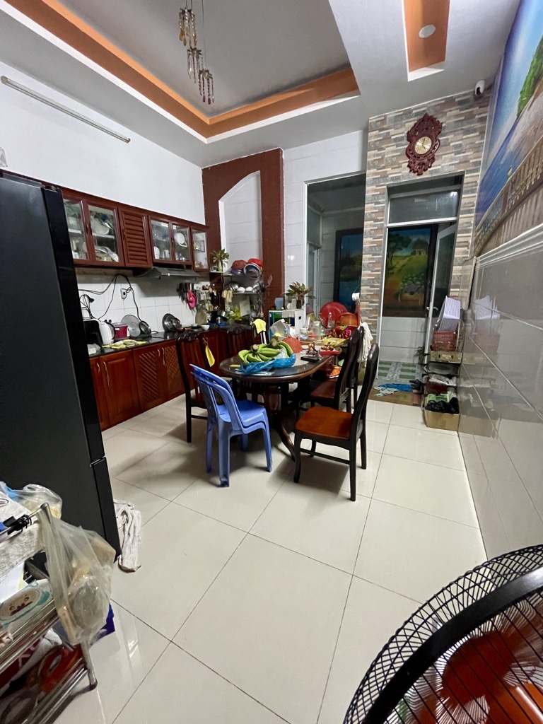  SIÊU PHẨM NHÀ MẶT TIỀN NGAY KHU VỰC VIP QUẬN 6  - 72m2- chi 13 tỷ hơn. (Ms 14 17 TH )