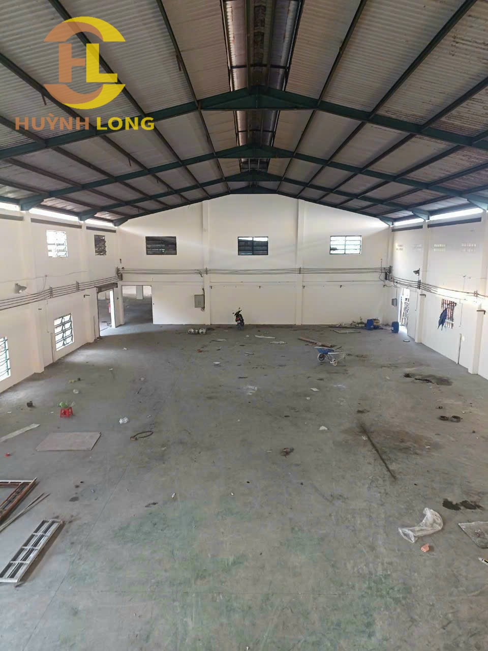 Cho thuê kho xưởng đường Nguyễn Hữu Trí, Bình Chánh - Diện tích: 2.700m2 - Giá: 120 triệu/ tháng  - Liên hệ 0902.113.578 