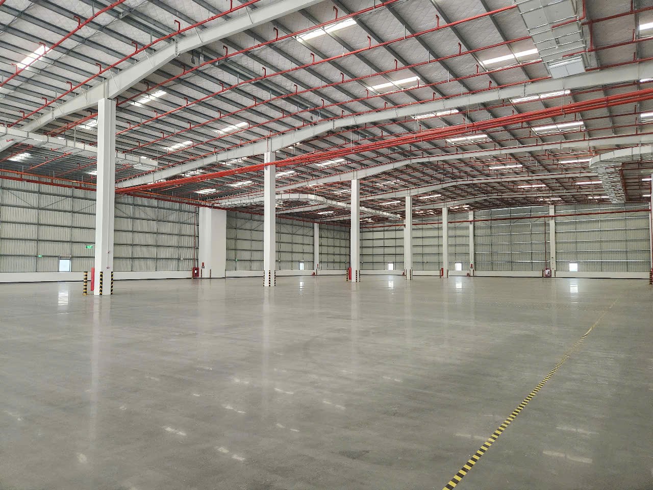 Cho thuê kho xưởng khu CN Vĩnh Lộc 2. Bến Lức. Tây Ninh (Long An)  - Xưởng : 50.000m 