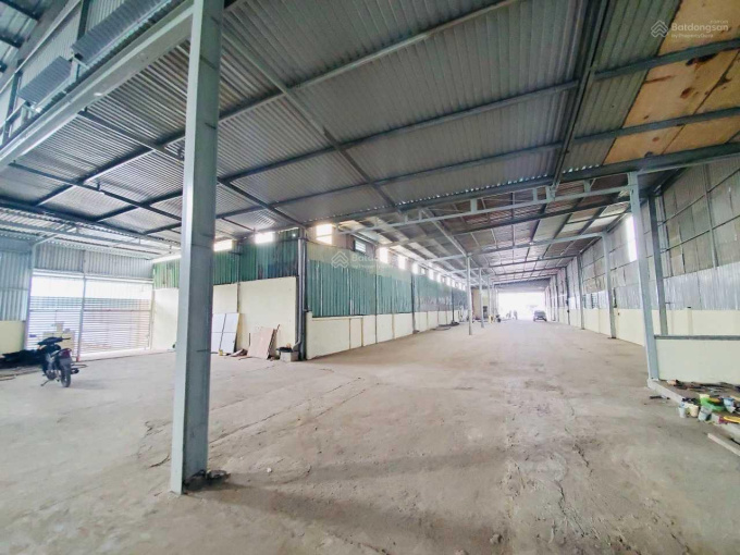               Cho thuê kho xưởng Đức Hoà, Long An -Diện tích xưởng: 2700 m2 - Giá: 120 triệu/tháng - Liên hệ 0902.113.578 