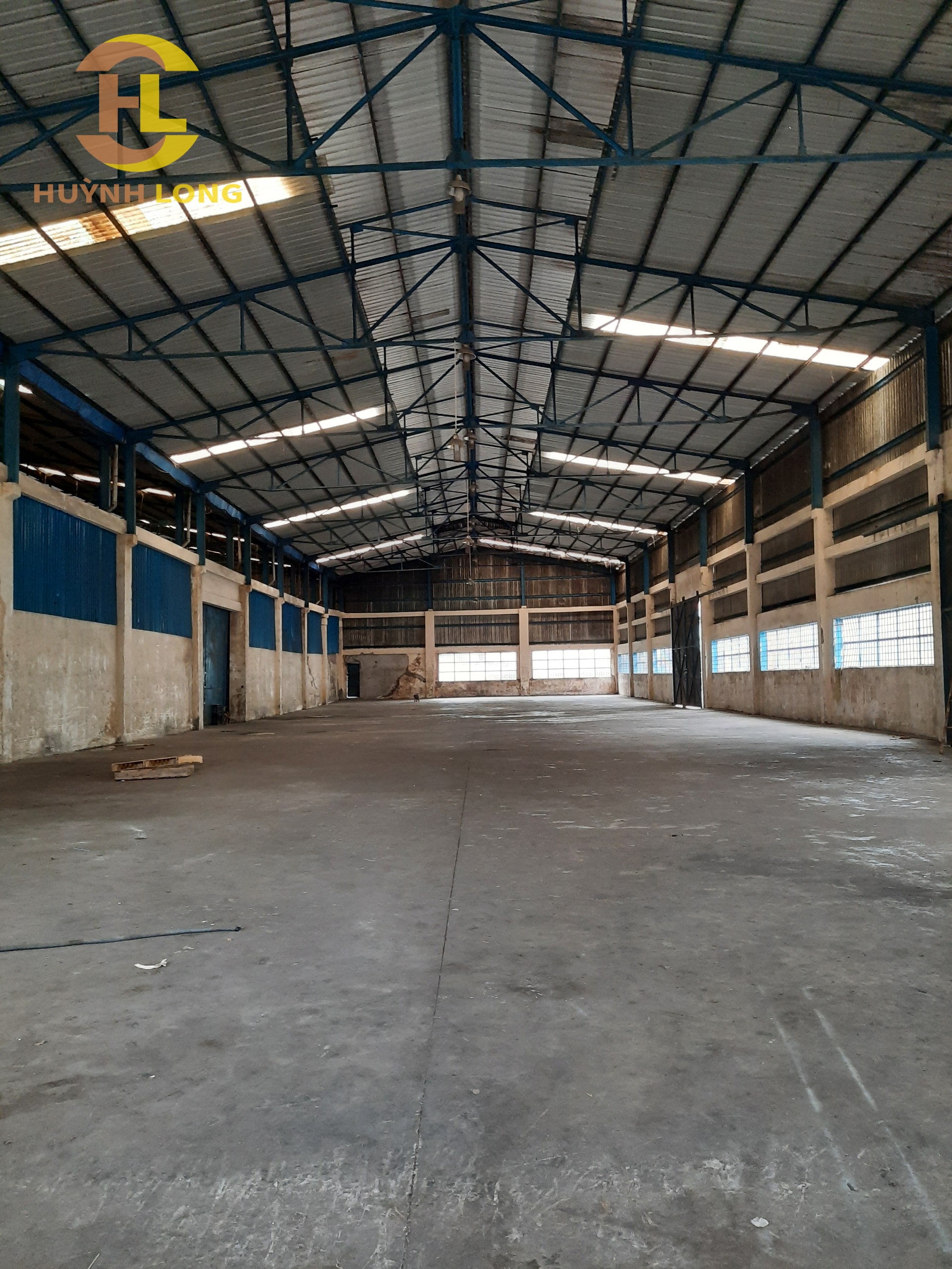 Cho thuê kho đường Hồ Học Lãm, Quận 8 - Diện tích: 1.100m2 - Giá: 100 nghin/m -  Miễn Phí dịch vụ - Đt: 0902.113.578