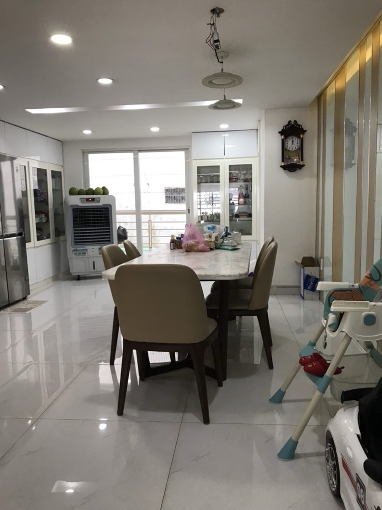  Bán nhà mặt tiền Bình Phú, Quận 6 - Giá bán: 16.5 tỷ  - DT: 108m2  LH: 0902 113 578 (ms HCT)