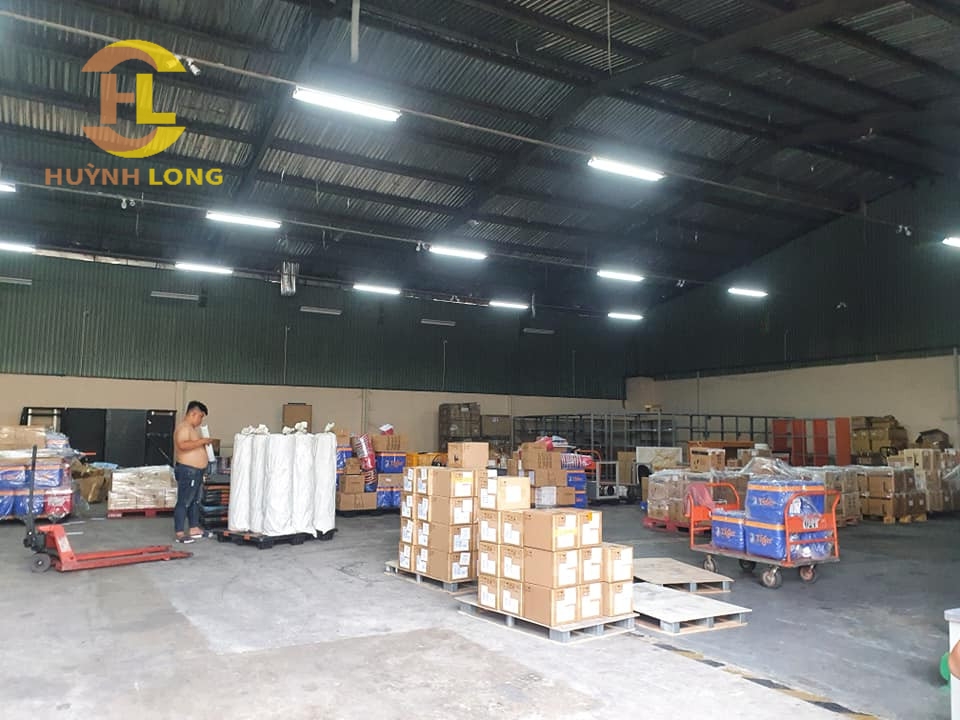 Cho thuê kho xưởng đường Tân Kỳ Tân Quý, Tân Phú - Diện tích xưởng: 500m2 - Giá :  55 triệu/tháng  - Liên hệ 0902.113.578