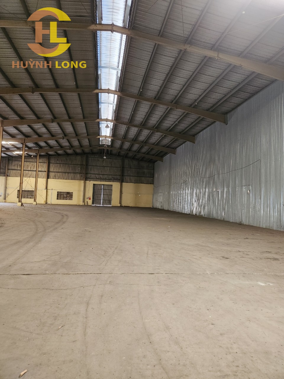 Cho thuê kho xưởng trong Khu CN Tân Bình - Diện tích: 1000M2 - Giá :  120 triệu/tháng - Liên hệ 0902.113.578 