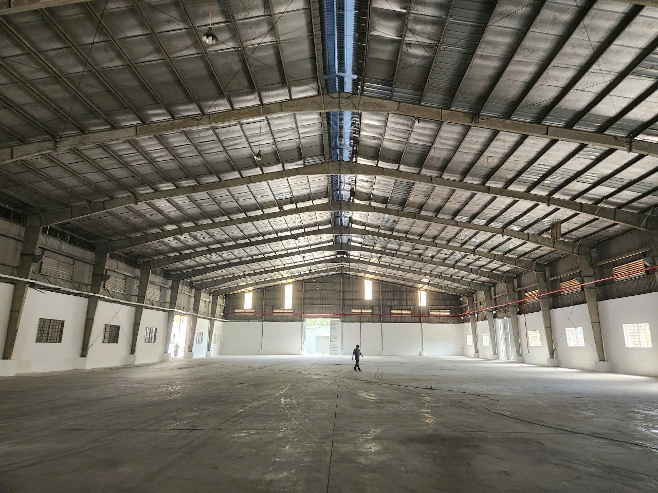 Cho thuê kho xưởng đường Nguyễn Hữu Trí. Bình Chánh - Diện tích: 4.500m 