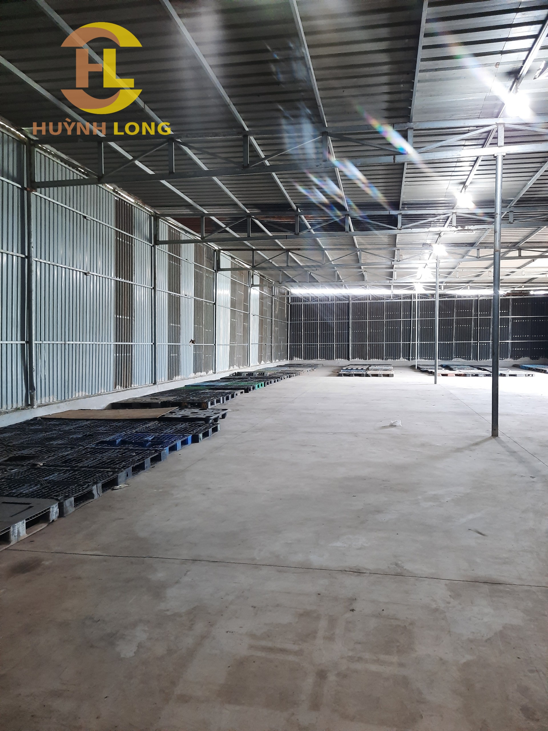 Kho xưởng cho thuê đường Tây Thạnh, Tân Phú - Diện tích: 520m2 -Giá: 100 nghin/m -Liên hệ để được tư vấn thêm, MIỄN PHÍ dịch vụ ĐT: 0902.113.578