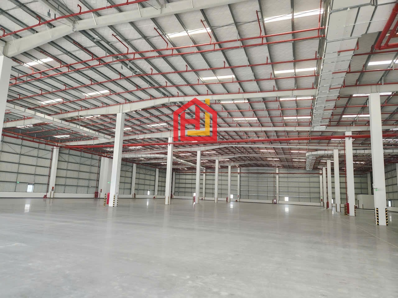 Cho thuê kho xưởng khu CN Vship 2. Bình Dương ( TP HCM) - Nhà Xưởng : 15.000m2