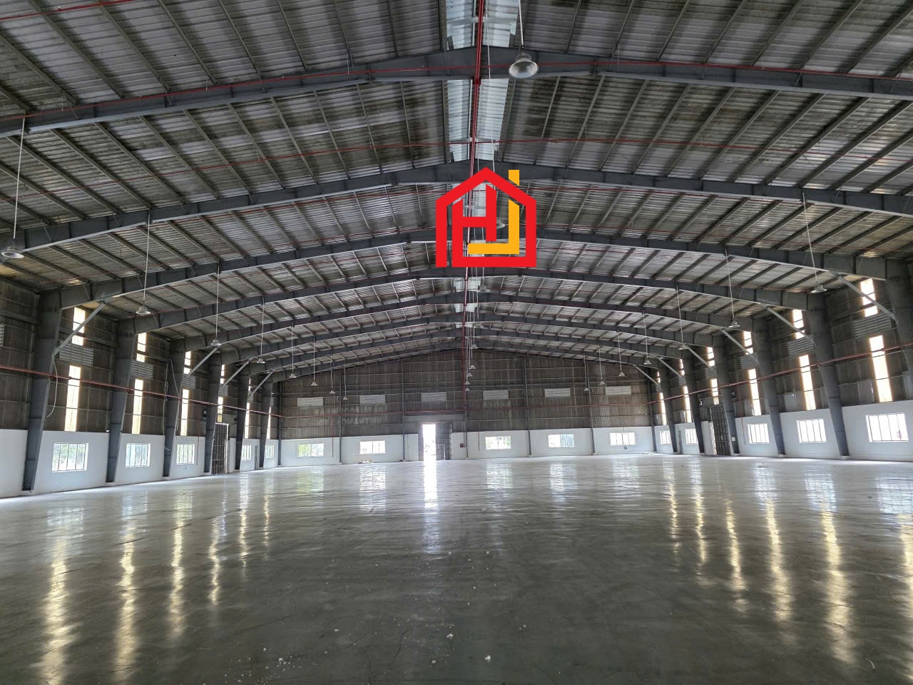 Cho thuê kho xưởng Bến Lức, Long An  - Nhà Xưởng : 4.500m  - Giá 72 nghin/m