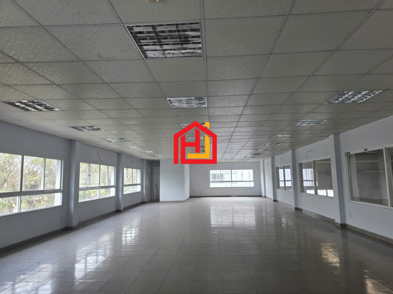 Cho thuê kho xưởng khu CN Long Hậu, Cần Guộc, Tây Ninh (Long An) - Nhà xưởng: 2.240m2 - Giá: 100 nghin/m