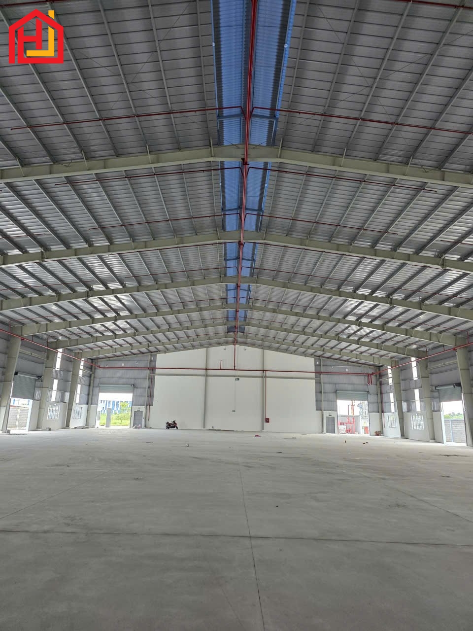 Cho thuê kho xưởng khu CN Hải Sơn, Đức Hòa  - Nhà Xưởng : 3.260m( 33 x99)