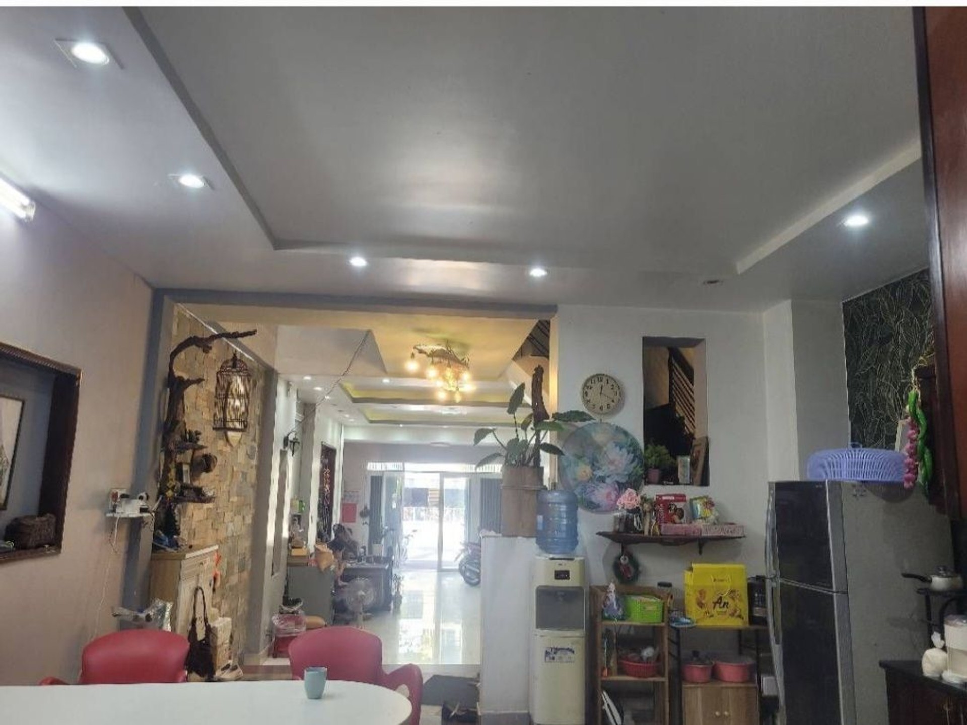 Chủ nhiệt bán nhà mặt tiền đường số 1 khu Tên Lửa Diện tích: 5 x 20