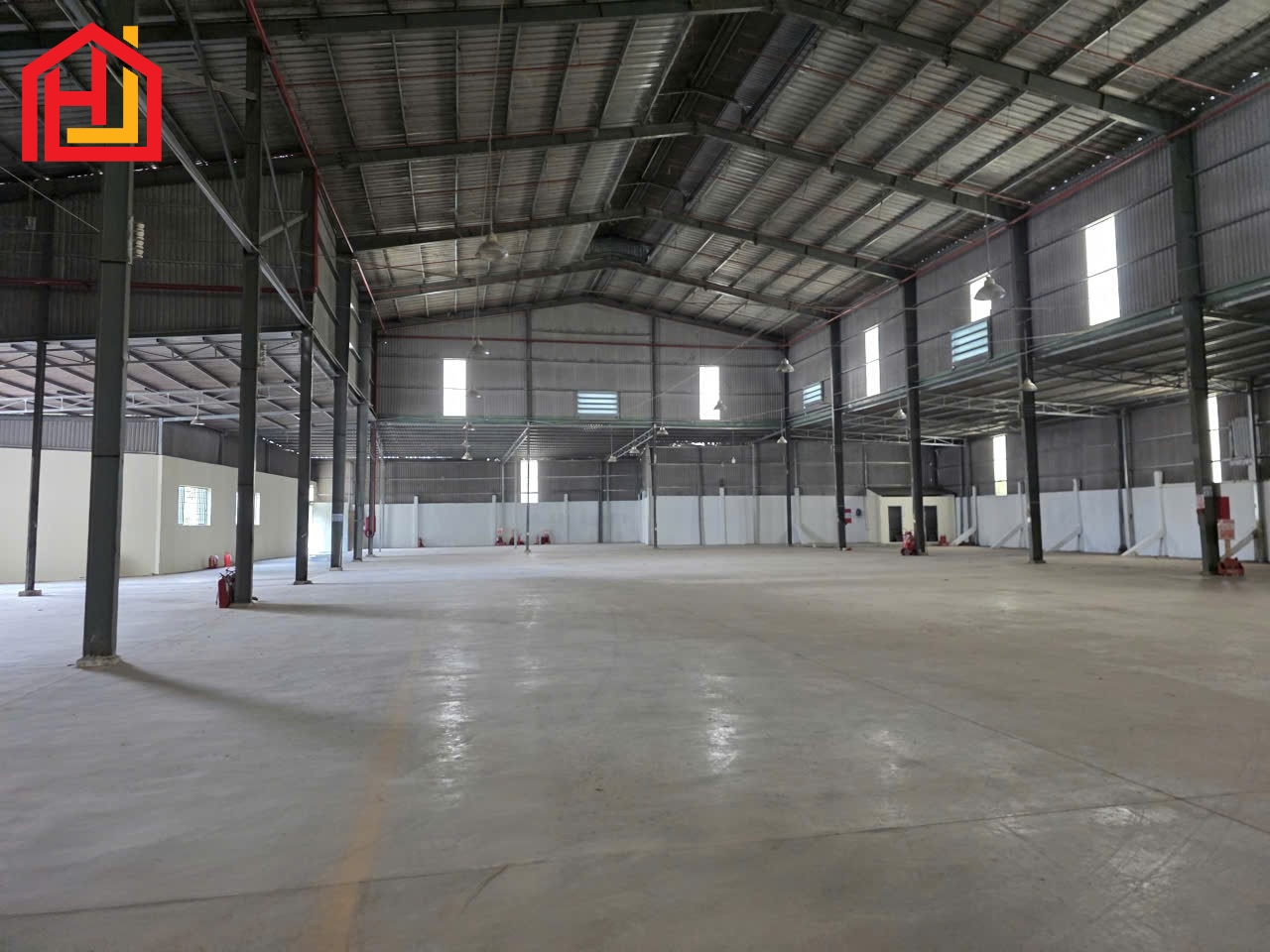 Cho thuê kho xưởng Cần Guộc, Tây Ninh ( Long An). Nhà Xưởng:  4.000m  - Giá: 50 nghin/m