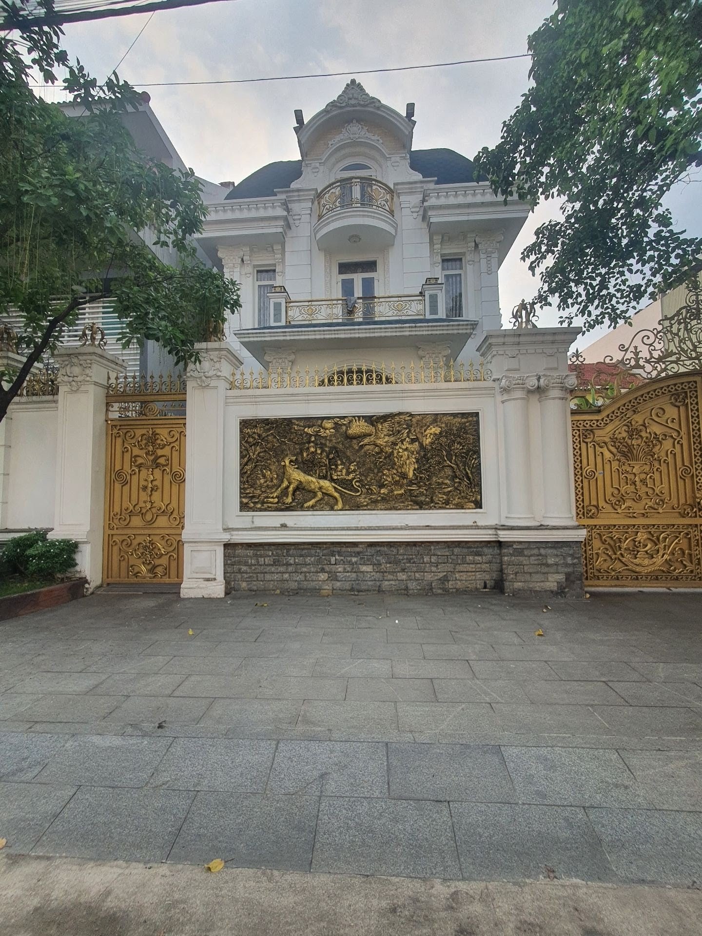 Chuyển nhượng Biệt Thự khu Tên Lửa 168m2, 24 ty