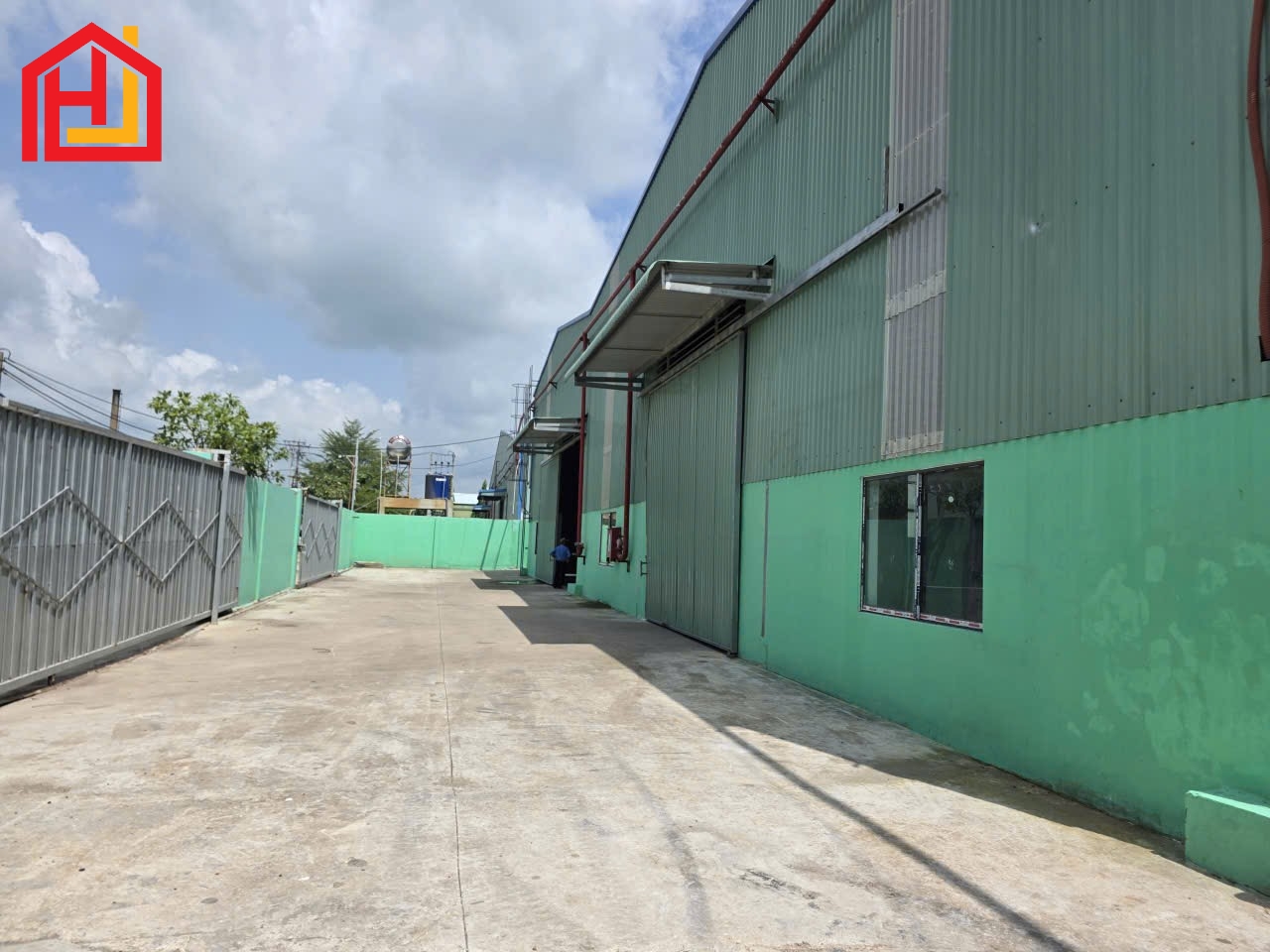 Cho thuê kho xưởng Đức Hòa - Diện tích: 4.800m - Giá 250 triệu/ tháng