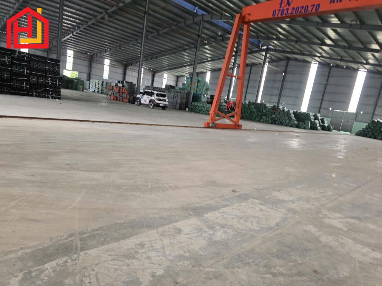 Cho thuê kho xưởng Đức Hòa - Diện tích: 4.800m - Giá 250 triệu/ tháng