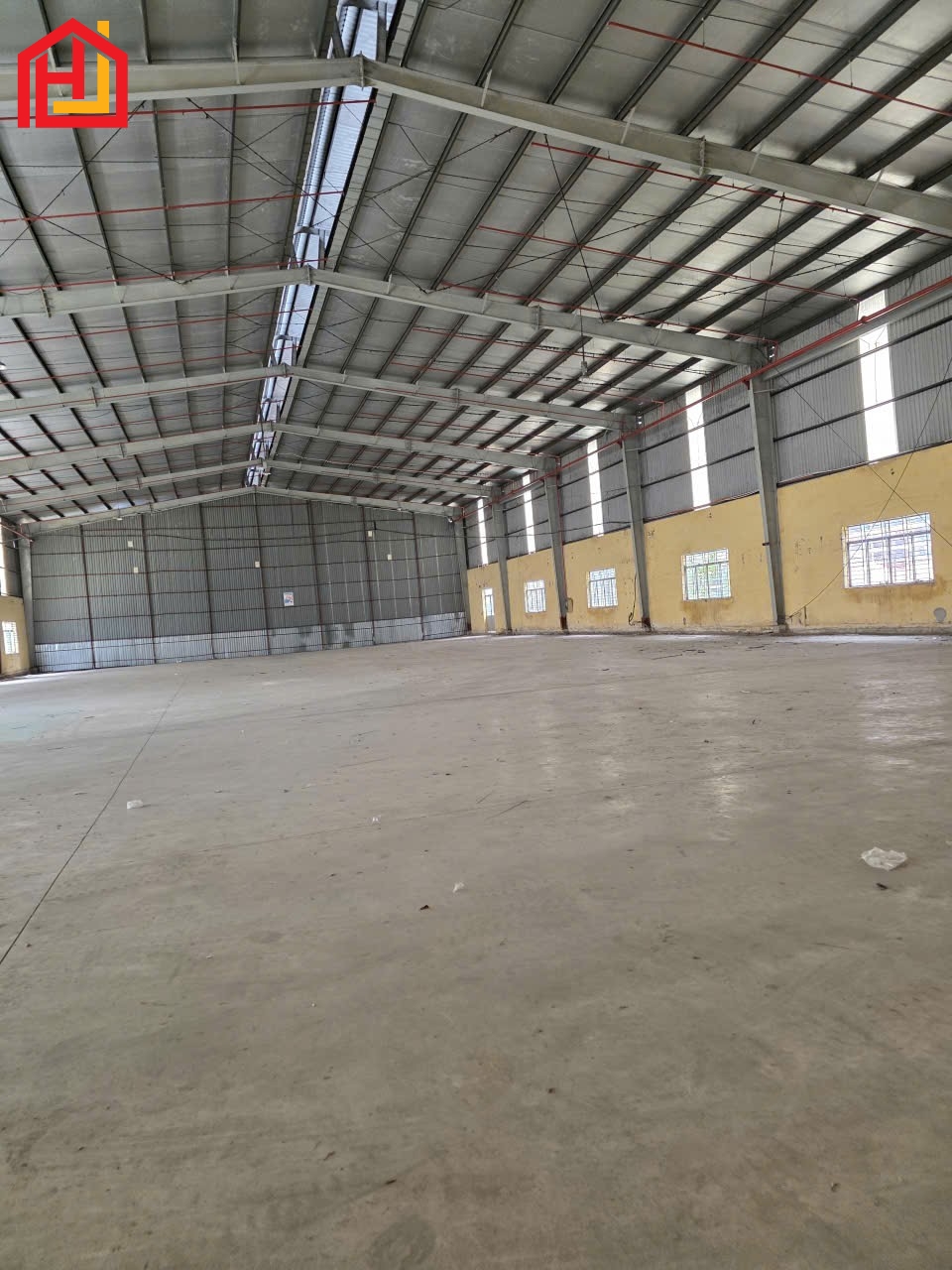 Cho thuê kho xưởng khu CN Tân Tạo, Bình Tân - khuôn viên: 4.100m2 - Nhà Xưởng : 2.600m 